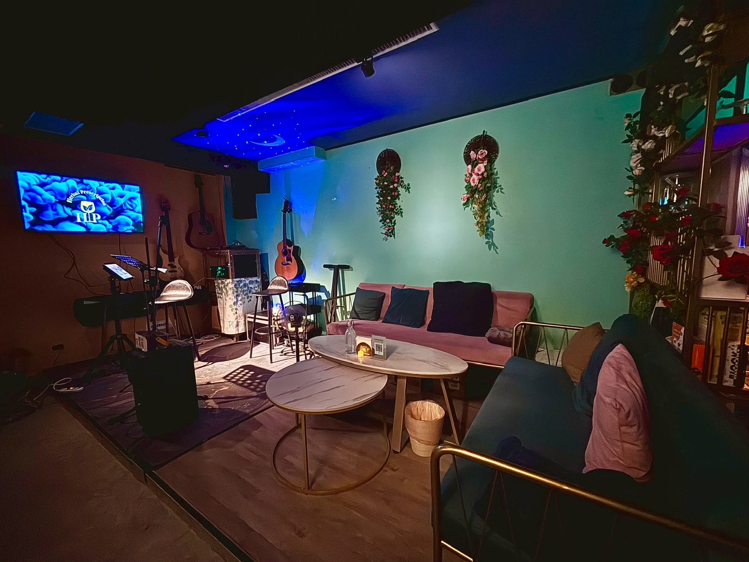777 — karaoke in Taipei