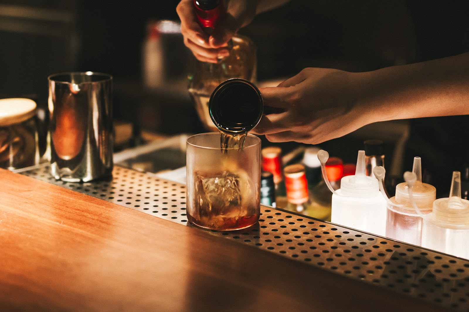 bar clique — bar in Taipei