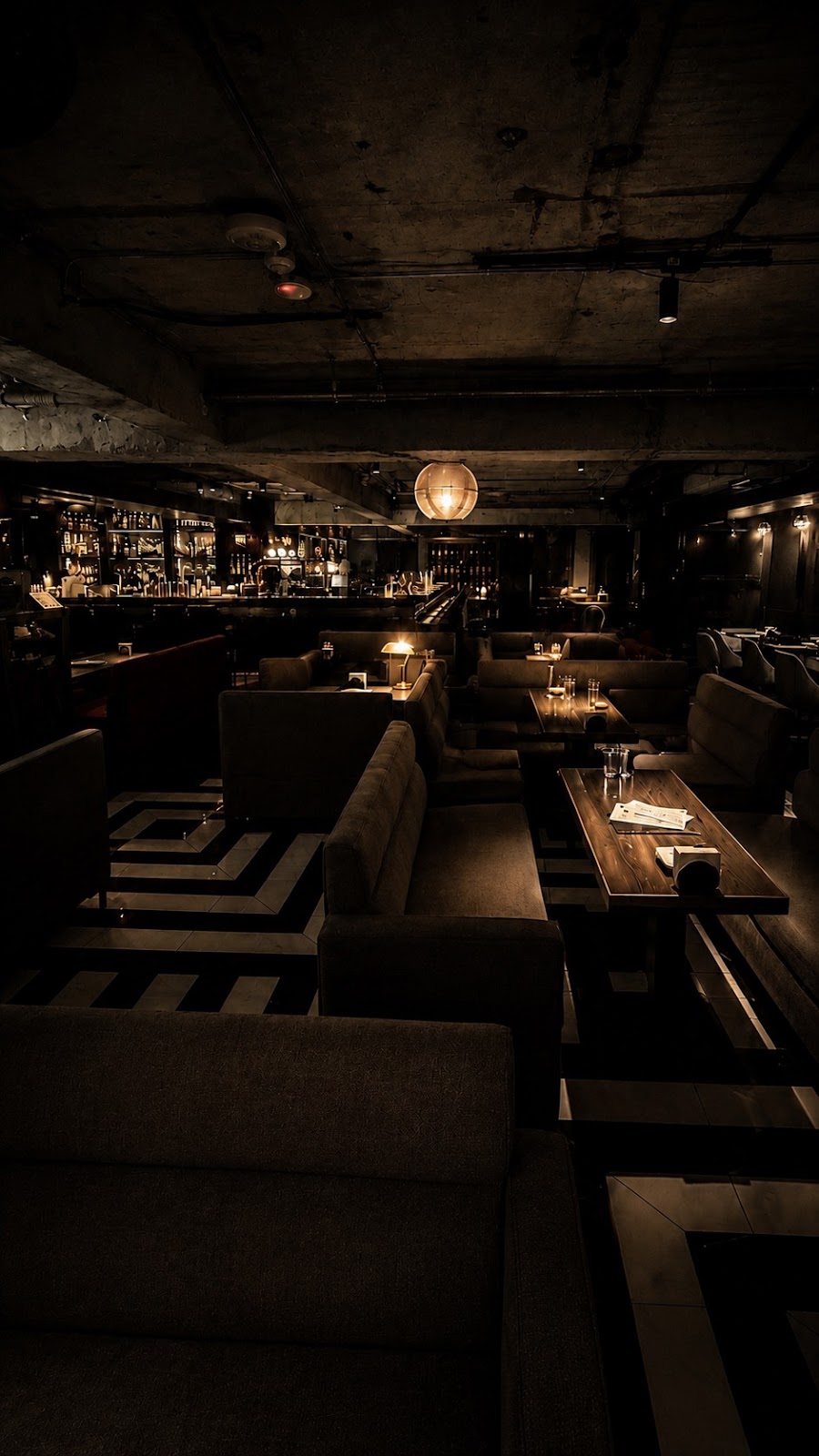 D Town by A Train — pub in Taipei