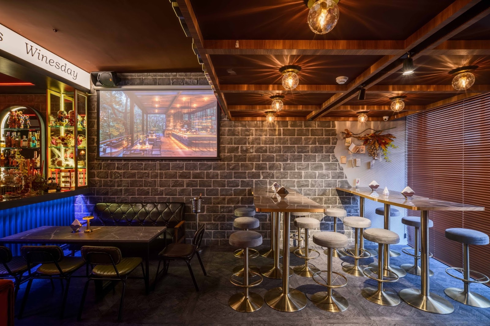 Fancy Bar Ximen — pub in Taipei