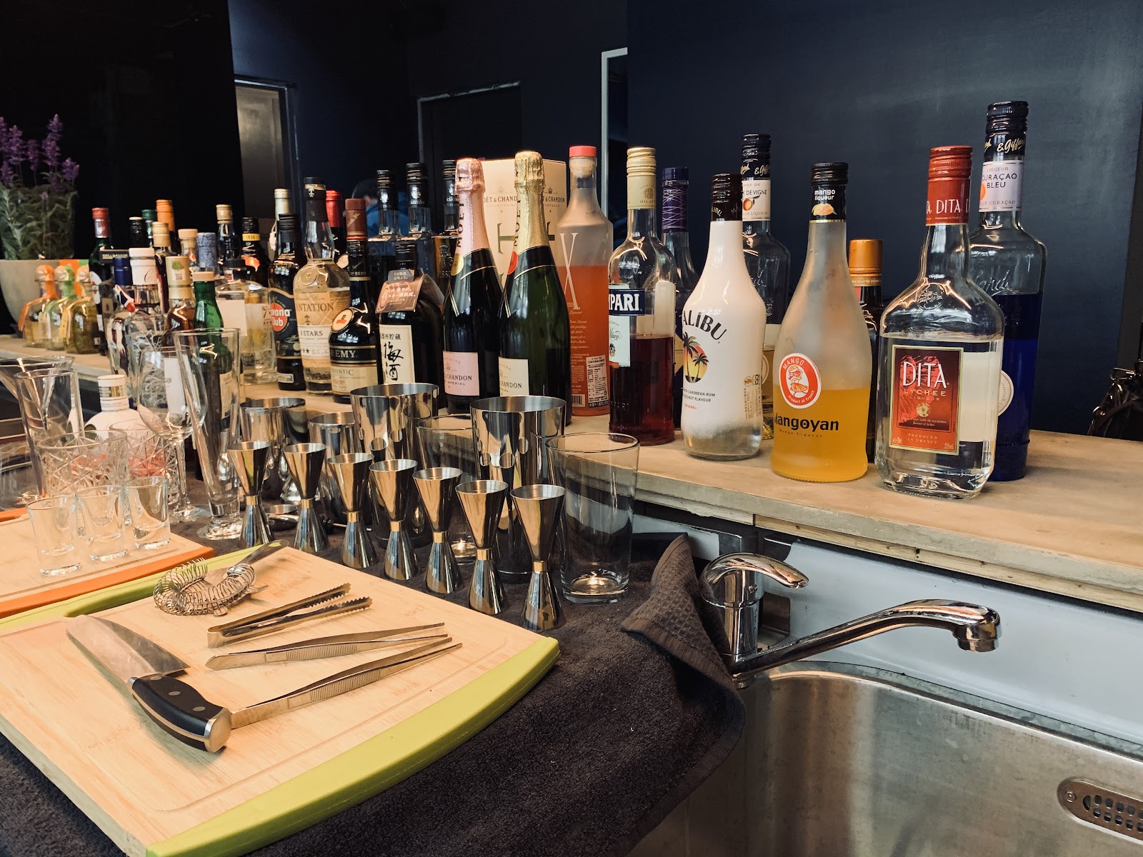 FOUR TAIPEI — bar in Taipei