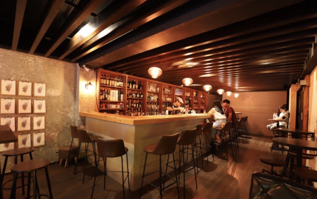 Geography Bar — bar in Taipei