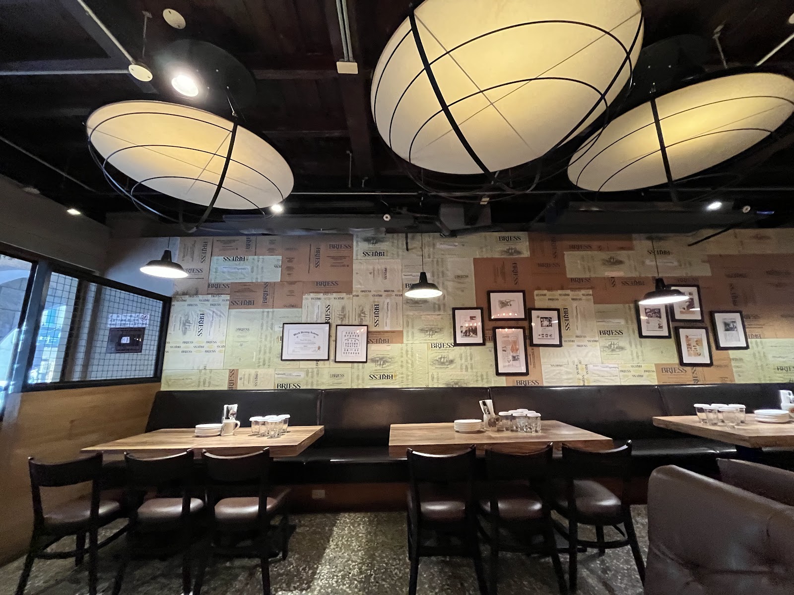 Jolly Brewery + Restaurant - Hengyang — craft beer in Taipei