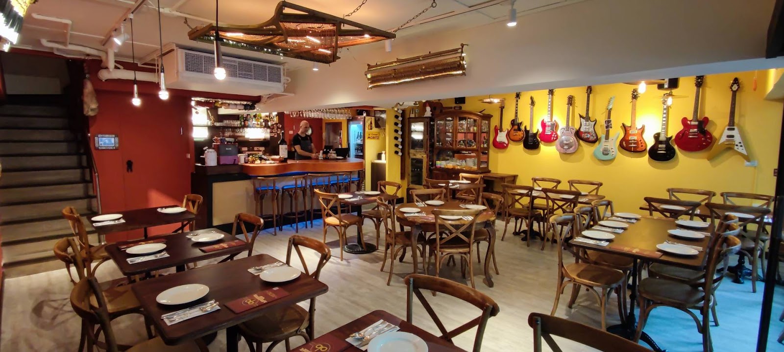 La Caja de Musica Spanish Restaurant — wine bar in Taipei