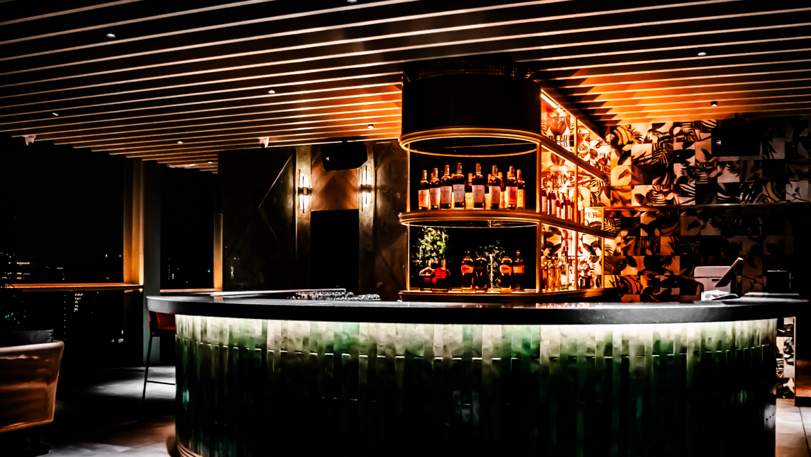 La Sommet — pub in Taipei
