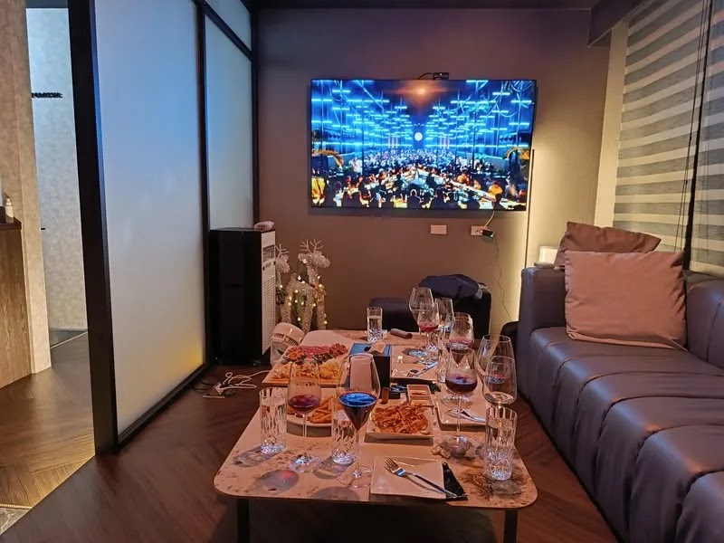 MonBar — wine bar in Taipei