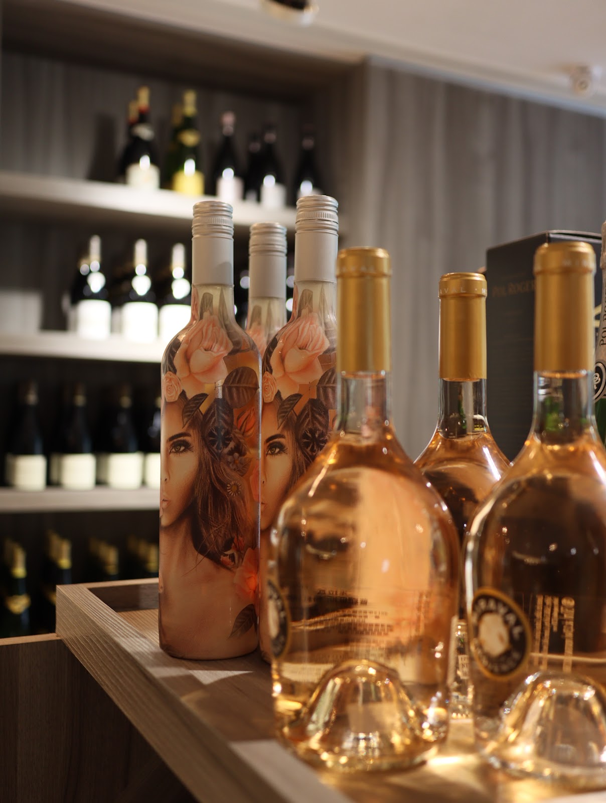 Multiverse Wine Store Bar — wine bar in Taipei