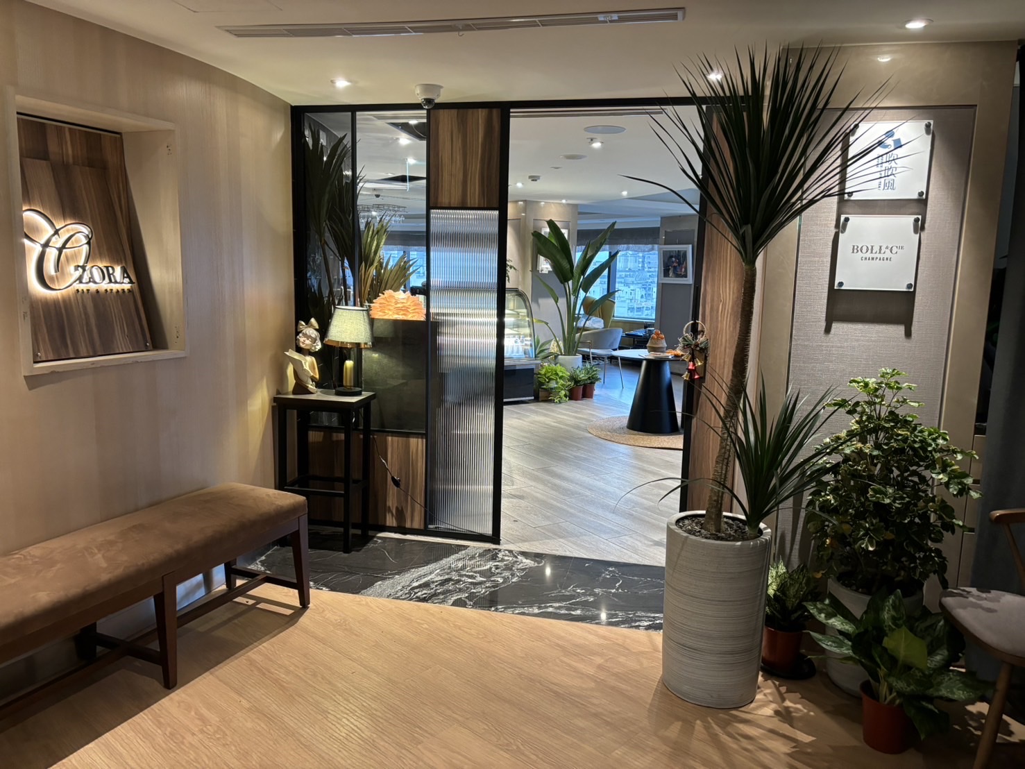 OZORA Café & Whisky bar — venue in Taipei