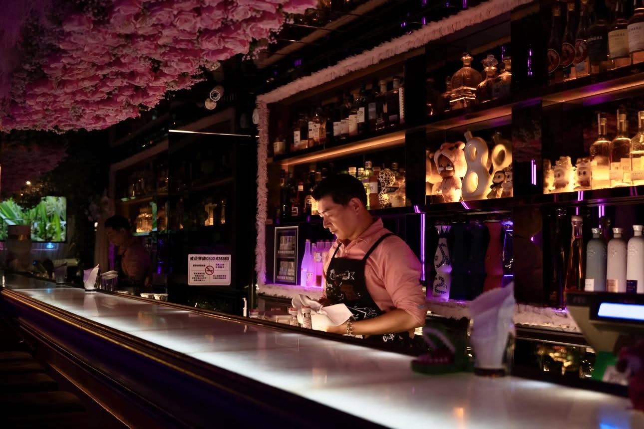 SALUD — bar in Taipei