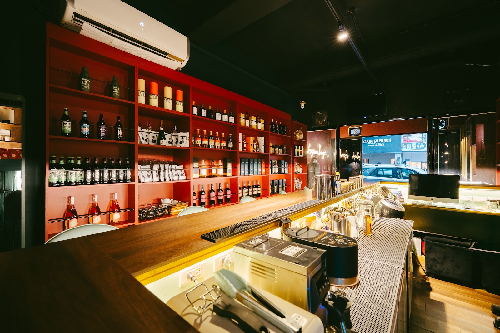 SAVILE ROW BAR — pub in Taipei