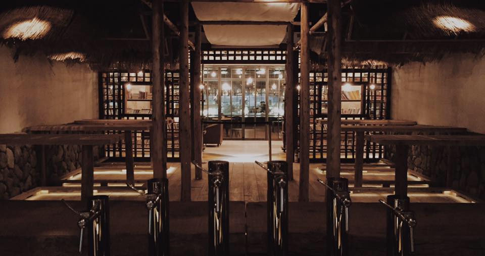 Taihu Driftwood — bar in Taipei