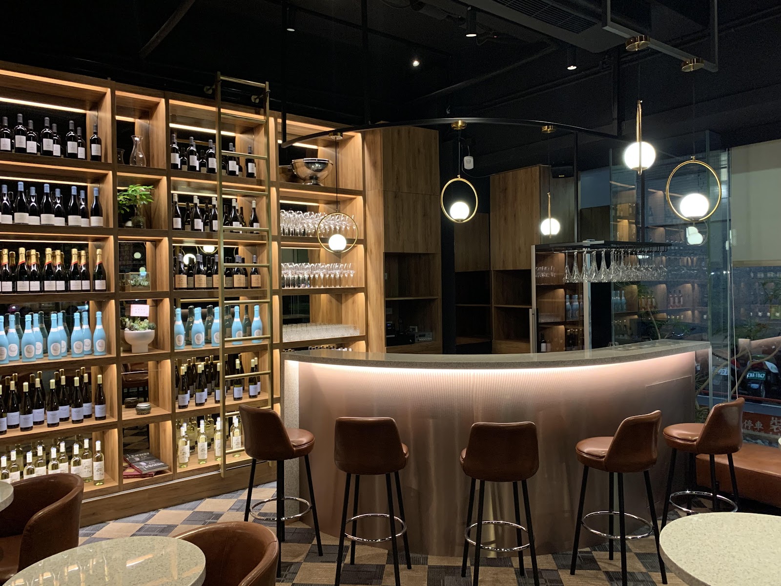 Unwined Bar & Vintner — wine bar in Taipei