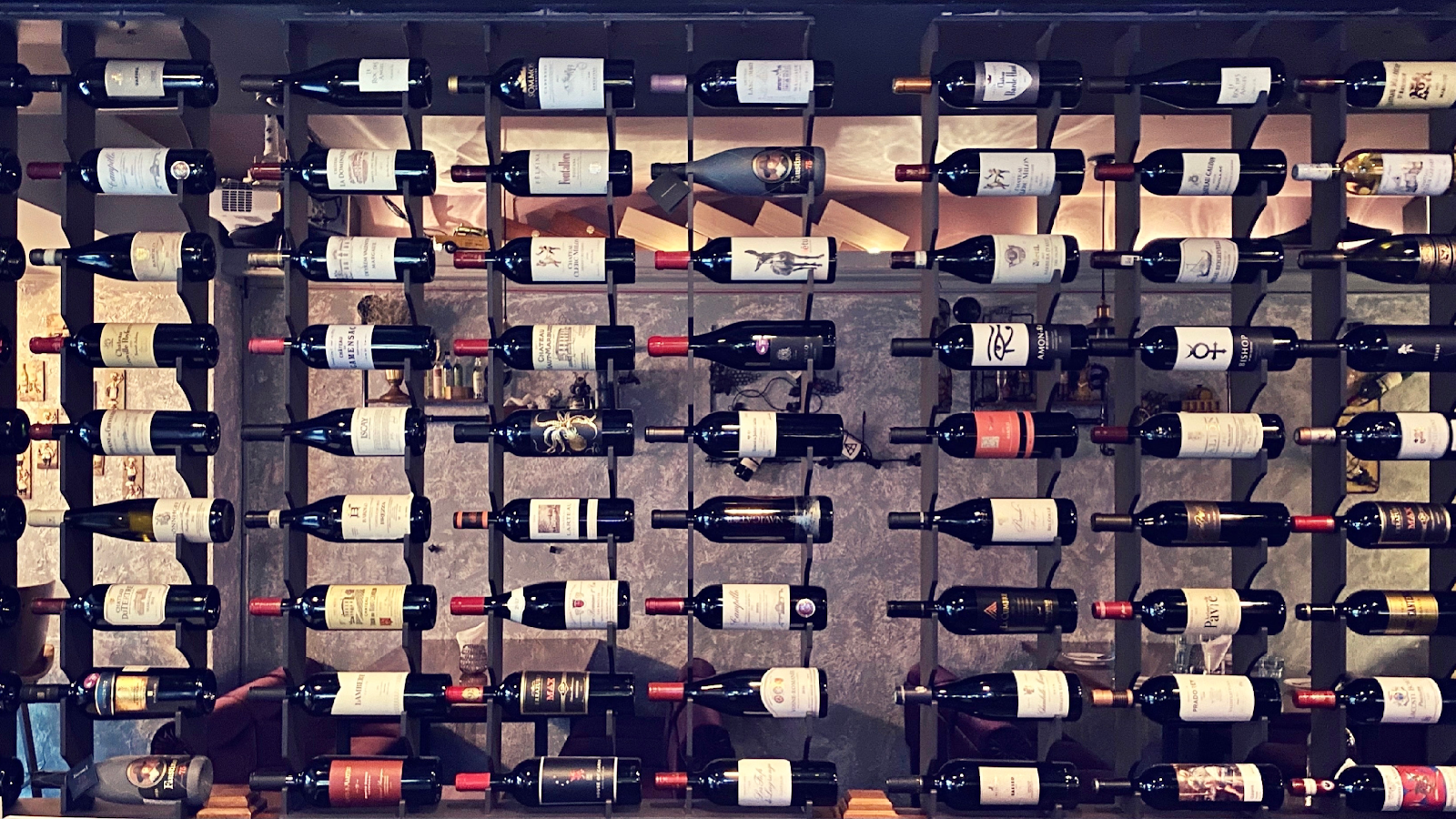 Wine Bar & Wine Shop — bar in Taipei