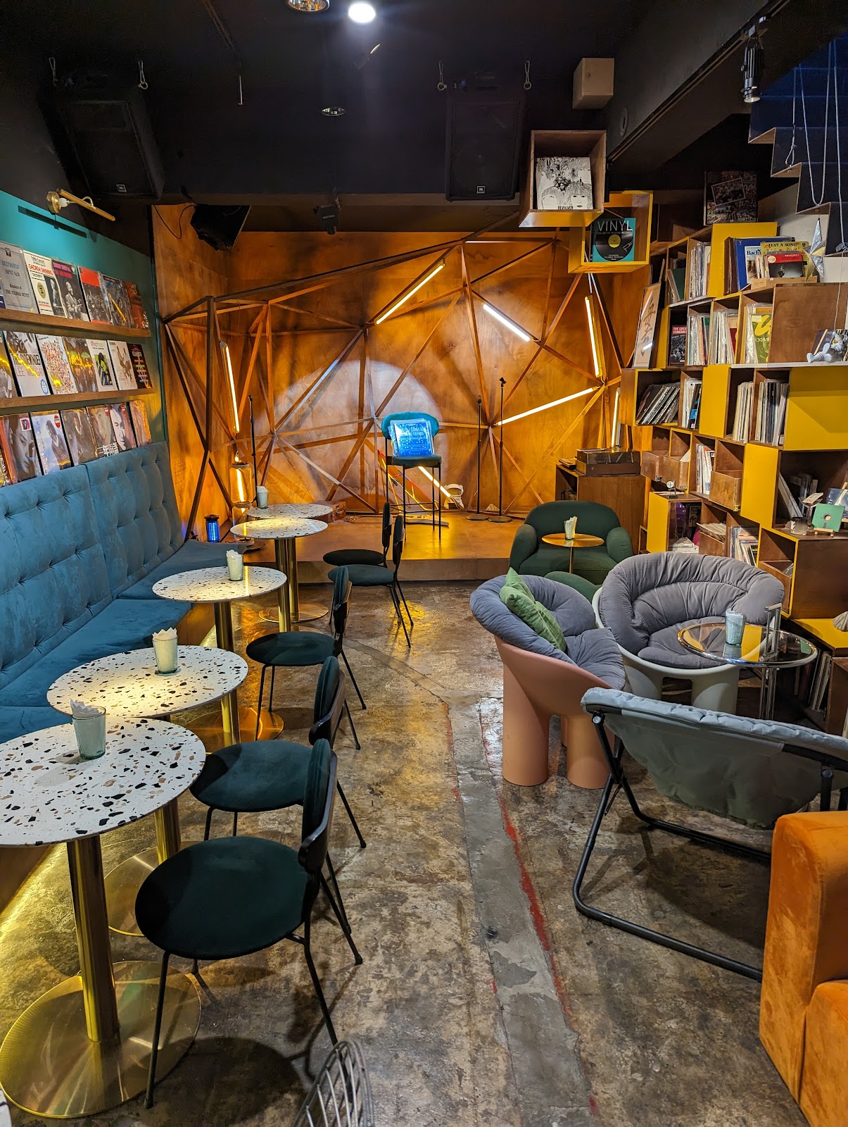 Yesterday Is Not Today — pub in Taipei